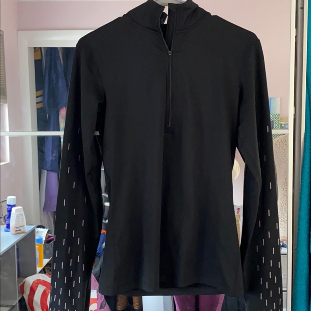 NIKE Workout Top